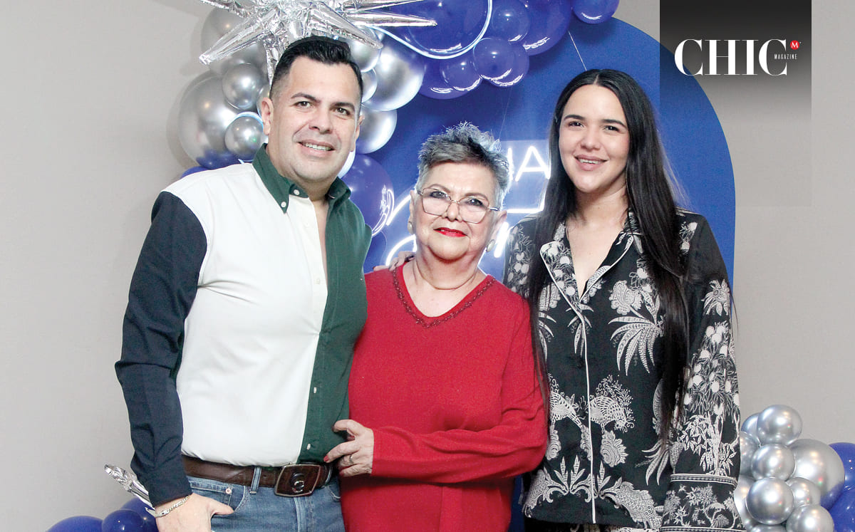 Sergio Castro, Laura De Castro y Alejandra Parra