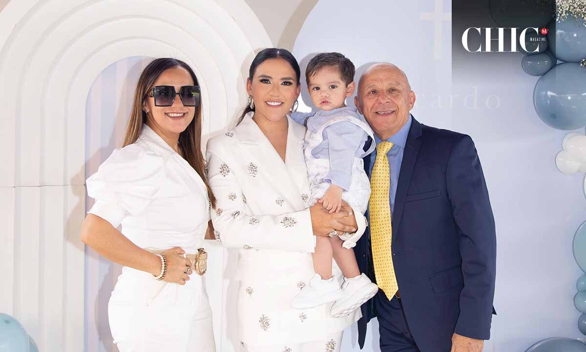 Claudia Cabrera, Adriana Cabrera y Adalberto Cabrera