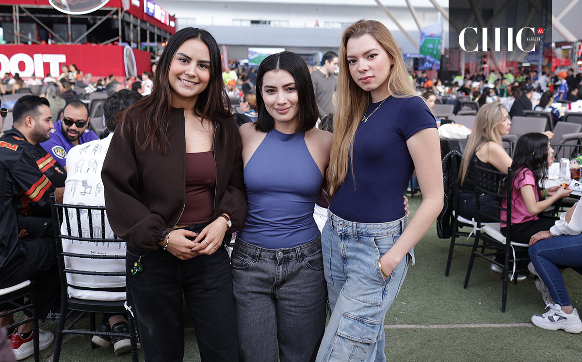 Grecia, Andrea y Daniela