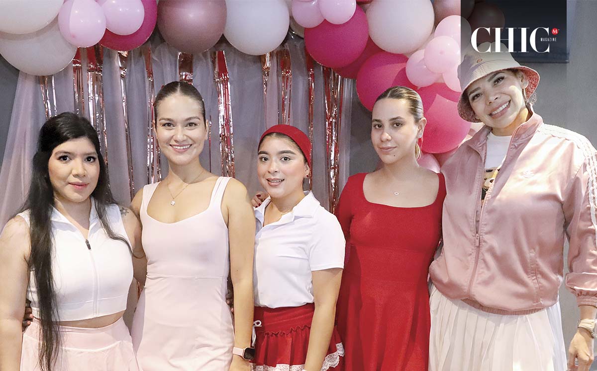 Ale Espinosa, América Flores, Zeidi Esqueda, Alessandra Rivera, Daniela González