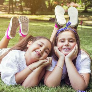 Esto dice el calendario escolar 2025-2026 de la SEP sobre las vacaciones de Semana Santa 2026 y el supuesto adelanto (Freepik)