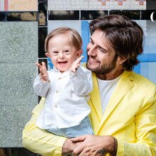 “La paternidad es un mundo fabuloso y difícil” Nicolo Uslenghi (Fotos: Davo Montiel @holasoydavo)