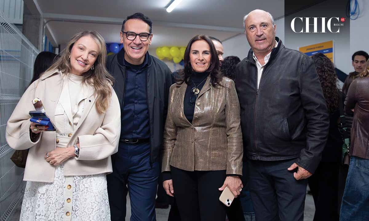 Beatriz Tonon, Wallace Tonon, Gaby Palacios y José Gerardo Geala