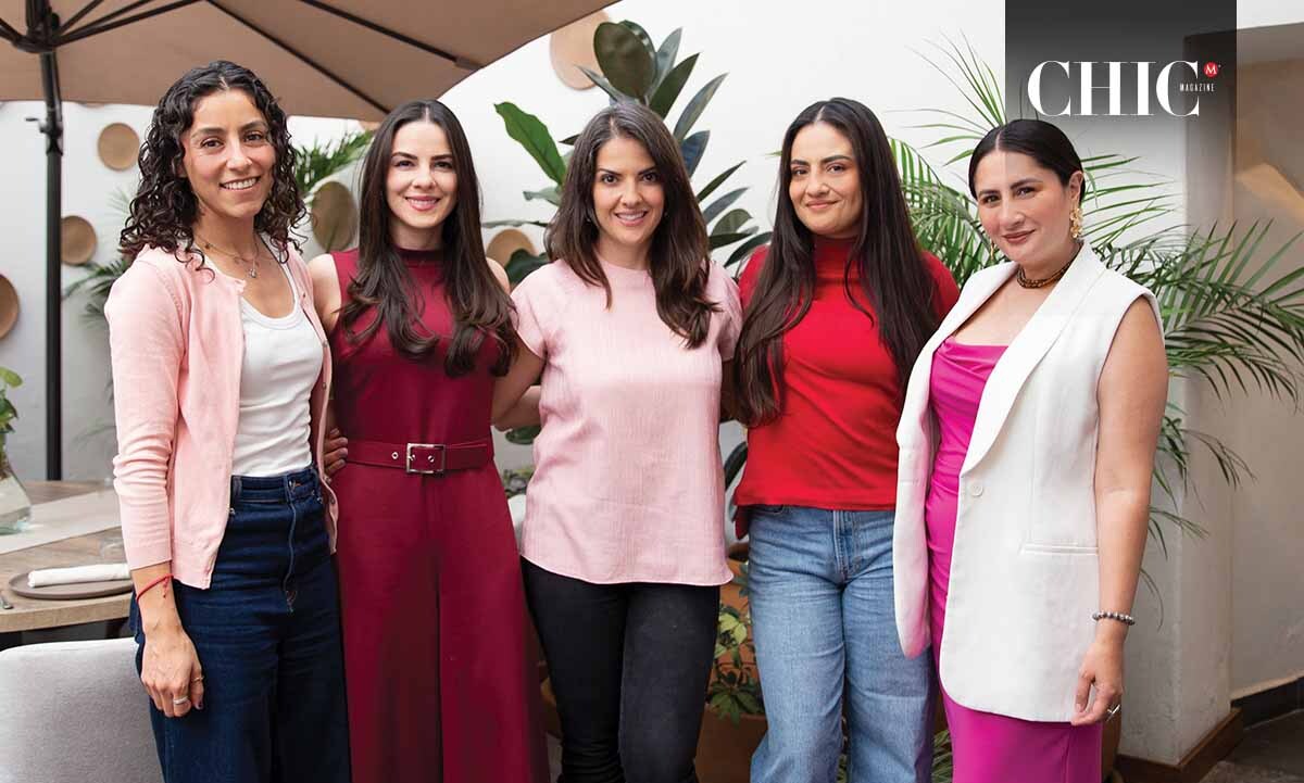 Patricia Rosales, Santa De Coss, Fernanda González, Holly De Coss y Edna De Coss