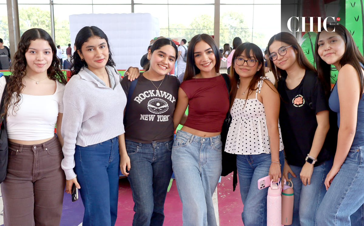 Fernanda Torres, Paola Ponce, Mónica Castillo, Tiffany Vargas, Katia Hernández, Alejandra Arreola y Grecia Betancourt