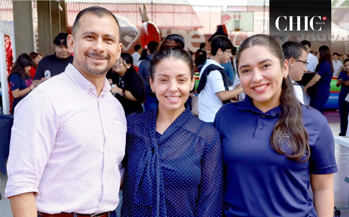Orlando Villanueva, Mónica Luengas y Melissa Quijas