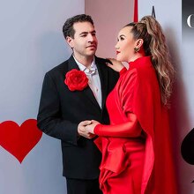 Samy Álvarez y Luis Nacif reflexionan sobre la transformación del amor a través del tiempo. (Foto @holasoydavo)