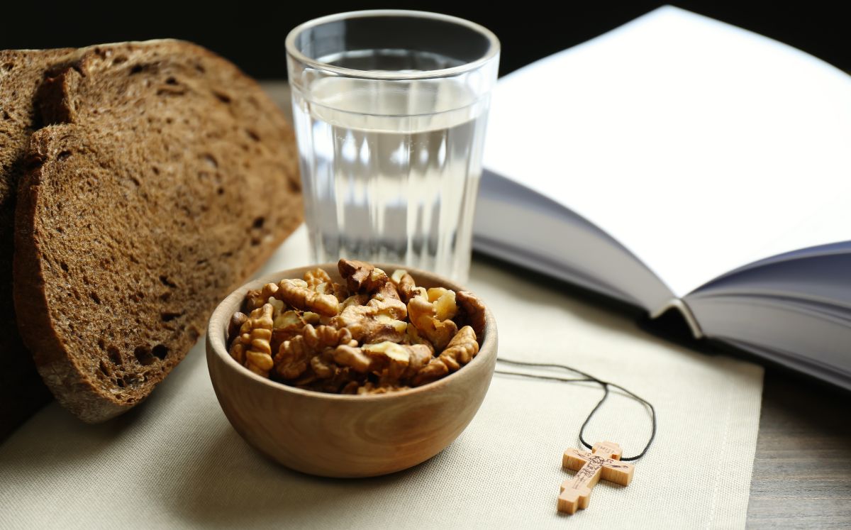 Cosas que no debes hacer durante la Cuaresma, según la Iglesia (Foto: Getty)