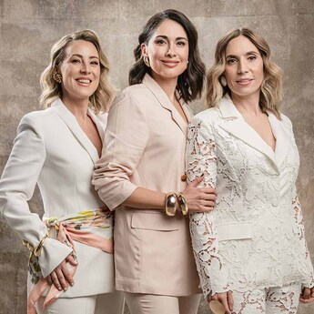 Desde su mirada como psicólogas, madres y amigas, reflexionan sobre el amor propio, la maternidad y el ser mujer. (Foto: Davo Montiel @holasoydavo)