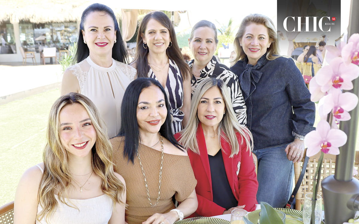 Marisela de Larraga, Maricarmen Jiménez, Marcela de Gomez, Marisela Muñóz, Mónica de Rabago, Mariah Gutiérrez, Betty de Gutiérrez y Sandra de Manz
