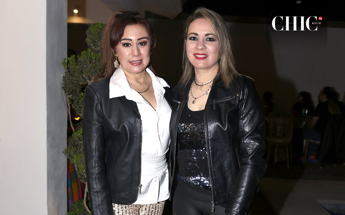 Bety Martínez y Daniela Castellanos