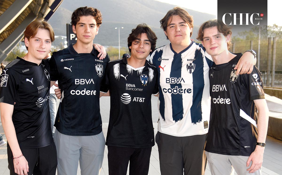 Roberto Boughton, Carlos de la Peña, Claudio Zambrano, Kian Bjelland y Roberto Peña