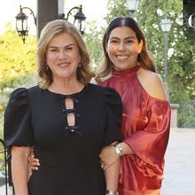 Rosy de Llanes y Mariana Llanes