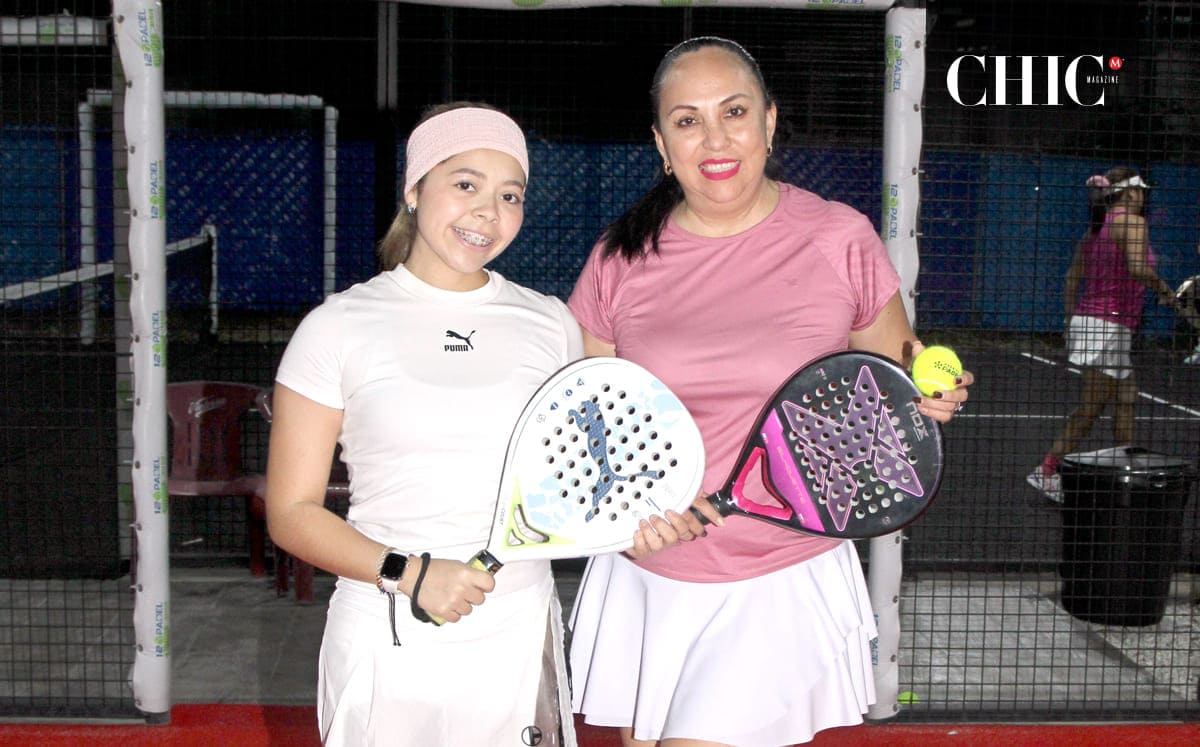 Vivian Esquivel y Liz Montes