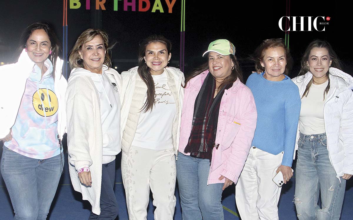 Letty Rojas, Margarita De Berridi, Erika Rivera, Chelito Torres, Paty Treviño e Isabel Zamora