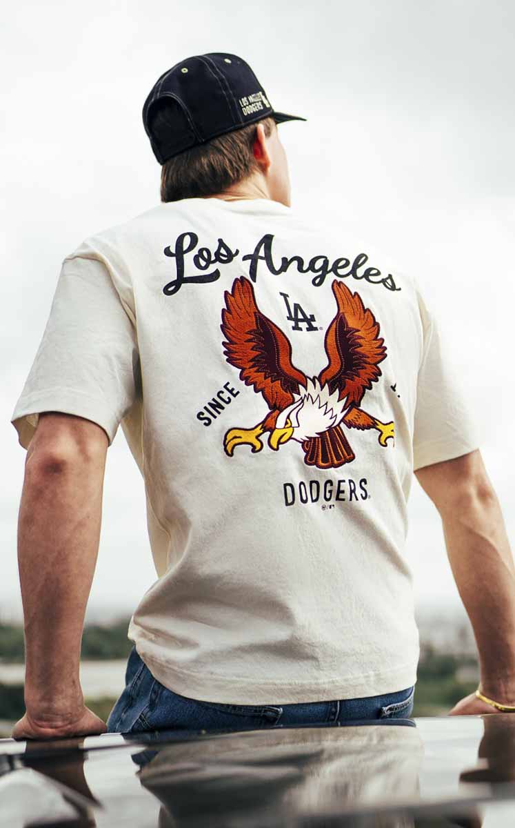 La colección transforma el imaginario vintage de equipos de Major League Baseball. (Foto: Cortesía)