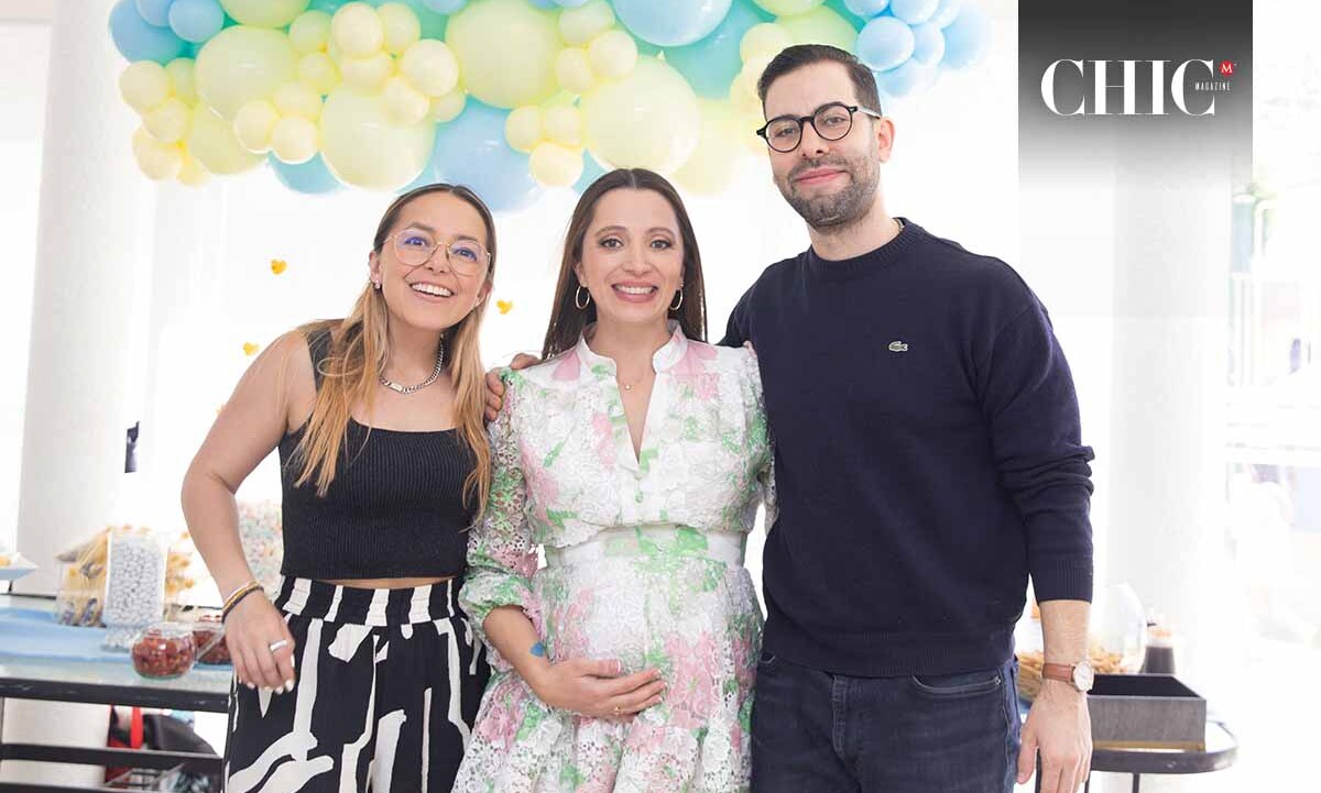 Paola Tinoco, Majo Varea e Isaac Jauli