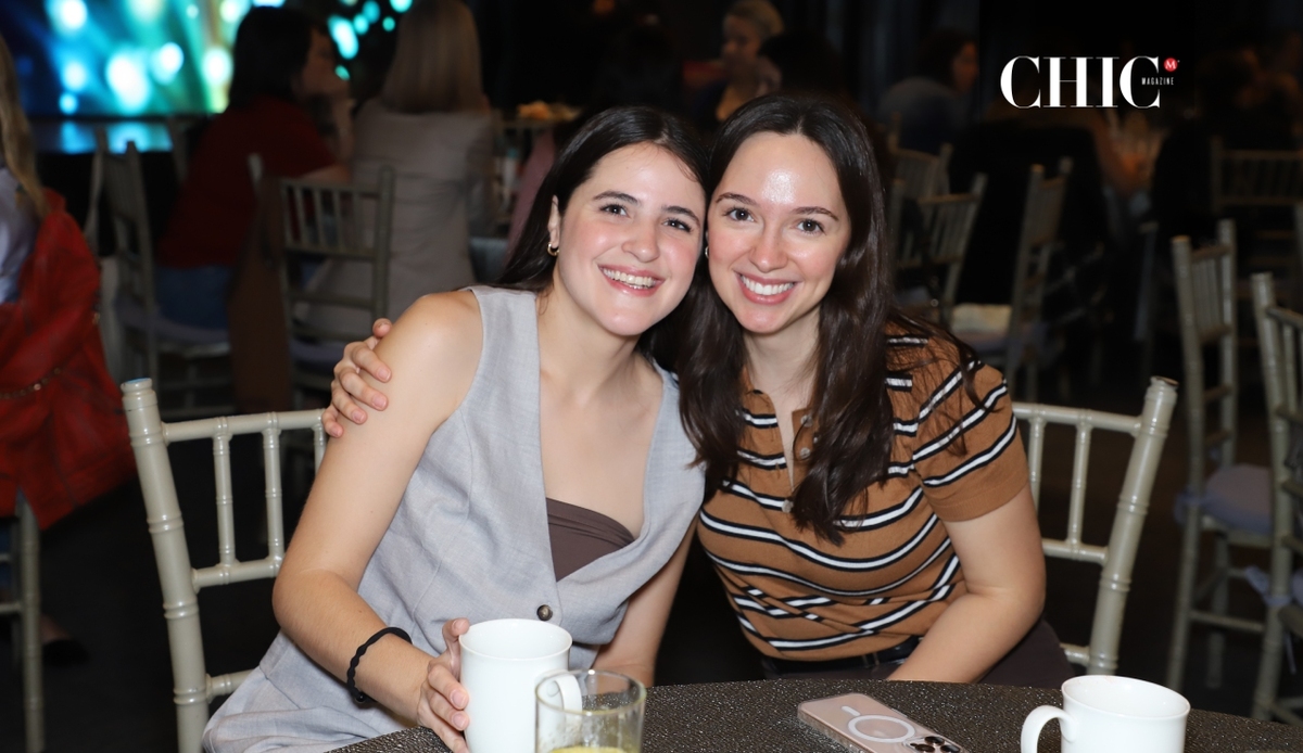Mariana Garzon y Mariana Garza
