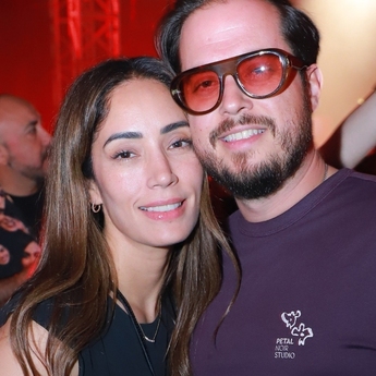 Ana Victoria Flores y Pedro Valdés
