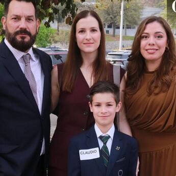 Claudio Zambrano, Gabriela Assad, Lucía Hernández y Claudio Zambrano. Fotos Roberto Alvarado