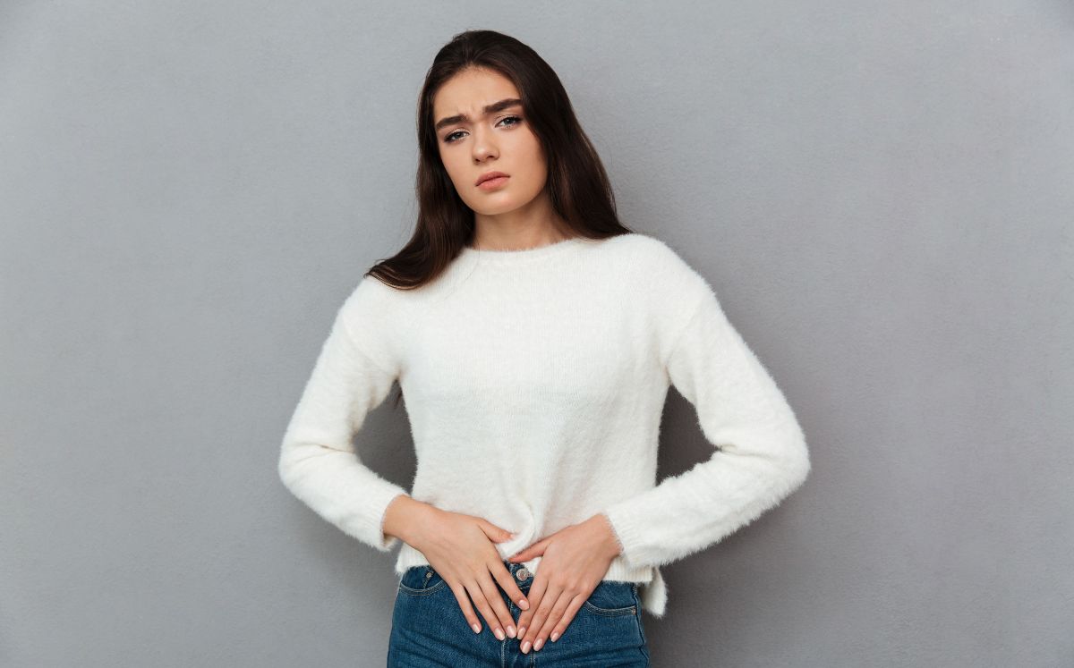 ¿La endometriosis puede causar dolor e infertilidad? Conoce sus síntomas, causas y tratamientos más comunes (Freepik)