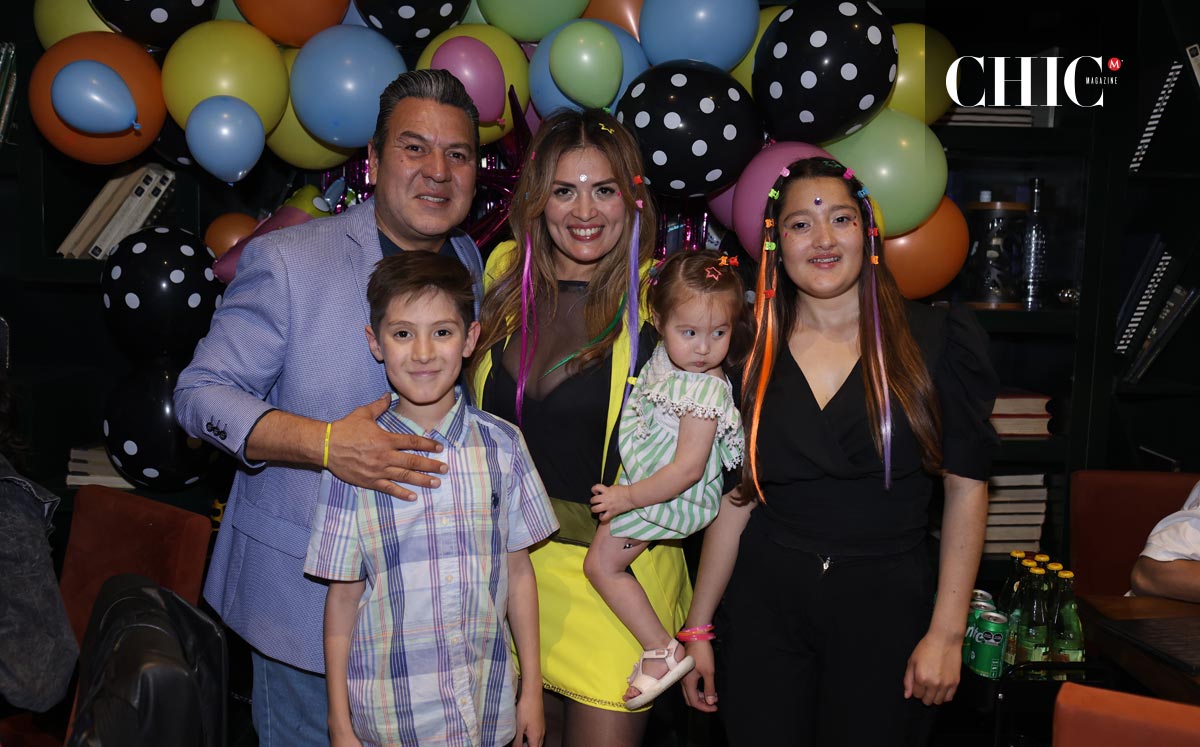 Rigel, Rigel, Wendy, Helen y Hanna