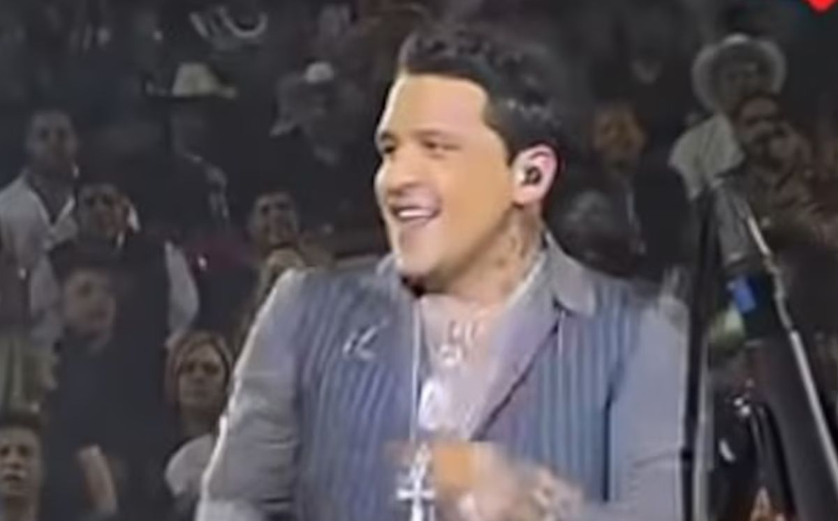 Christian Nodal sin tatuajes (Instagram)