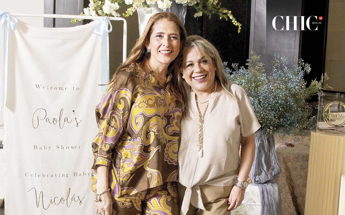 Cynthia Clemente y Martha Amador