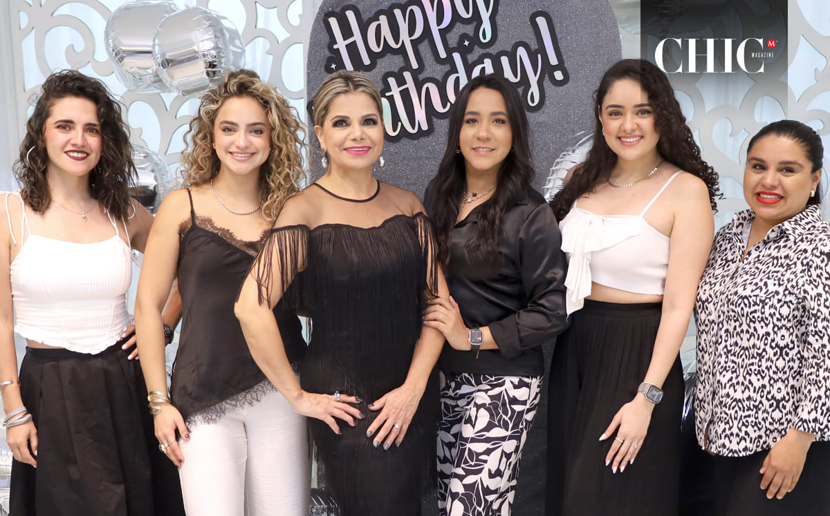 Dannae Medina, Myrna García, Yanice García