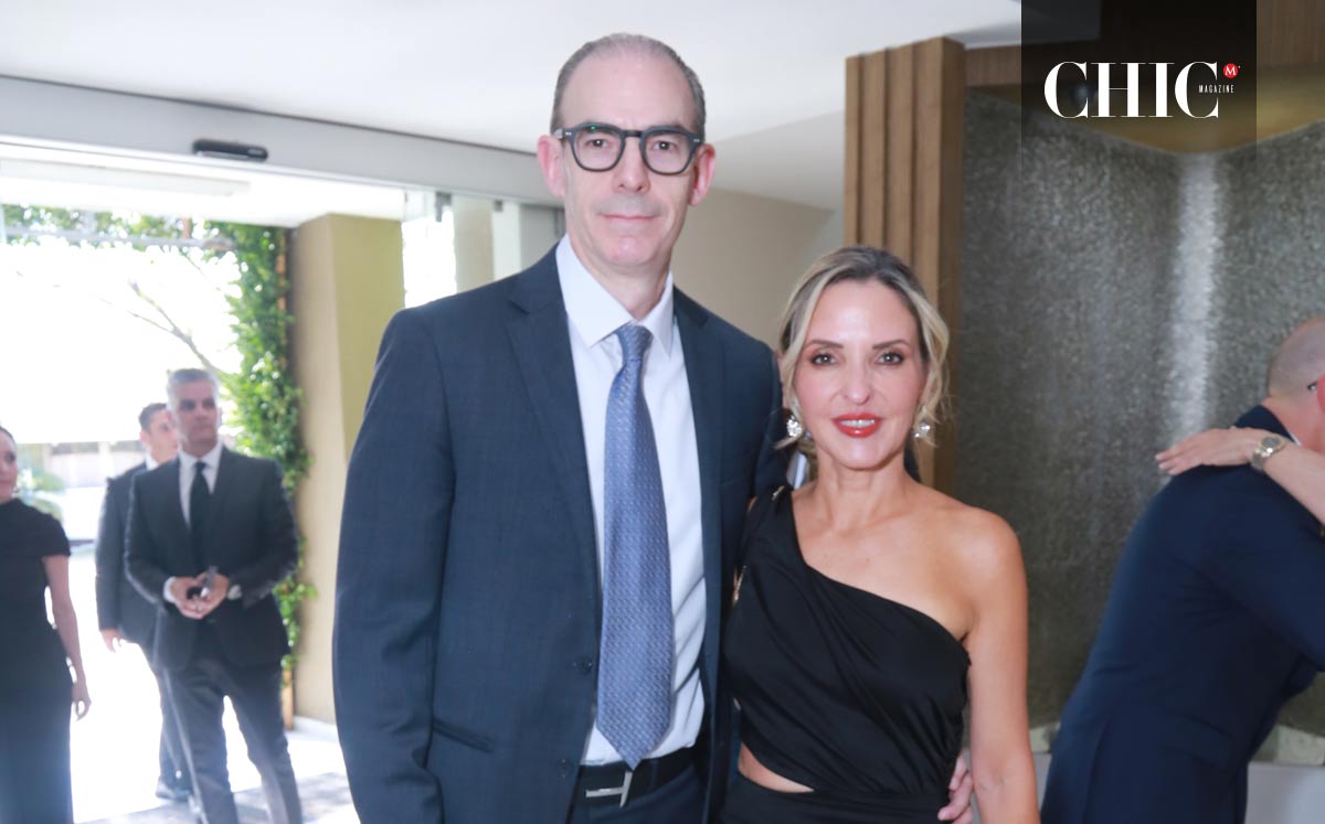 Gabriel González y Nina Mariscal