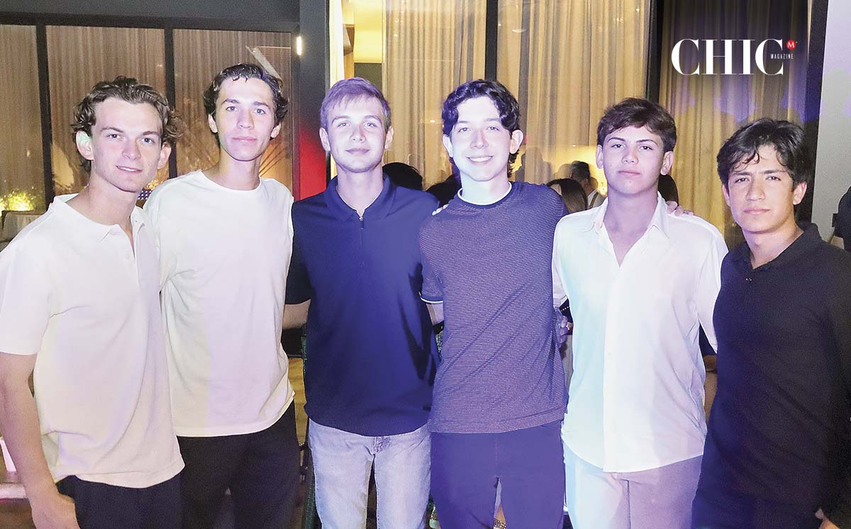 Matías Fernández, Diego Eichelmann, Gonzalo Ramos, Alejandro Rodríguez, Ricardo Aguilar y Jorge Aguirre