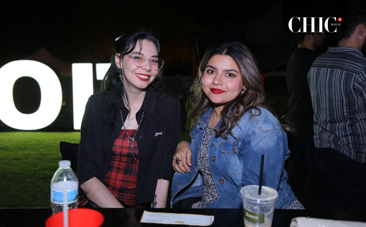 Monse y Silvia Martínez