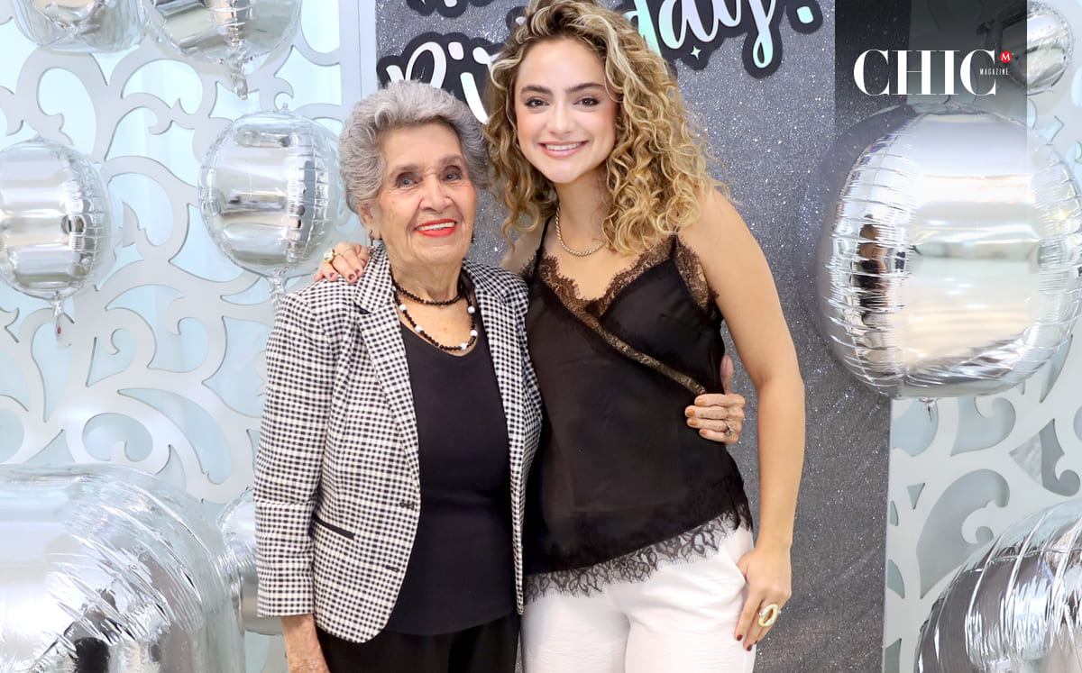 Rosa Flores y Dannae Medina