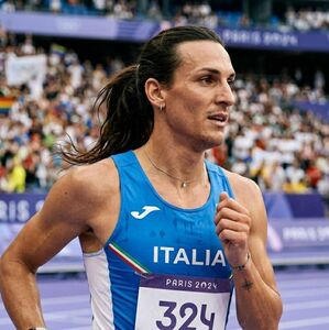 Nueva política del COI exige prueba genética para competir en categoría femenina en Los Ángeles 2028 (IA)