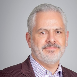 Mark Williams Wood asegura que el Tec de Monterrey tiene un enorme compromiso al formar a sus futuros arquitectos. (Abigail Guzmán)