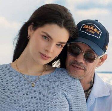 La pareja confirmó si esperan niño o niña con imágenes llenas de detalles que no pasaron desapercibidos (Instagram)