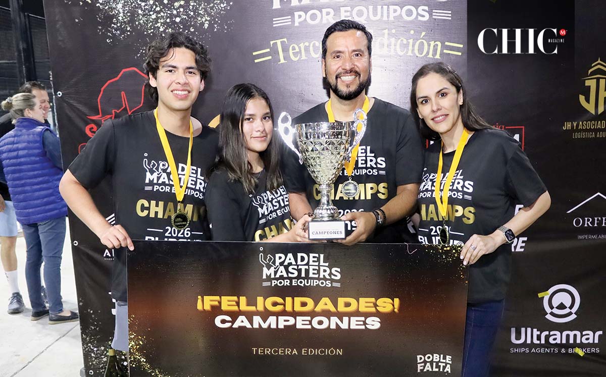 Gabriel Urbina, Karol Urbina, Jorge Urbina y Vero Lory