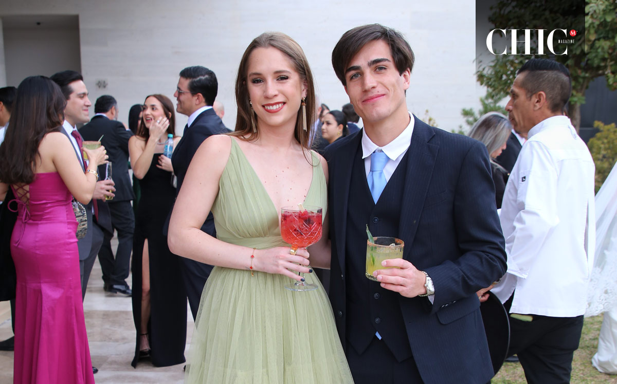 Andrea y Miguel Rebollar