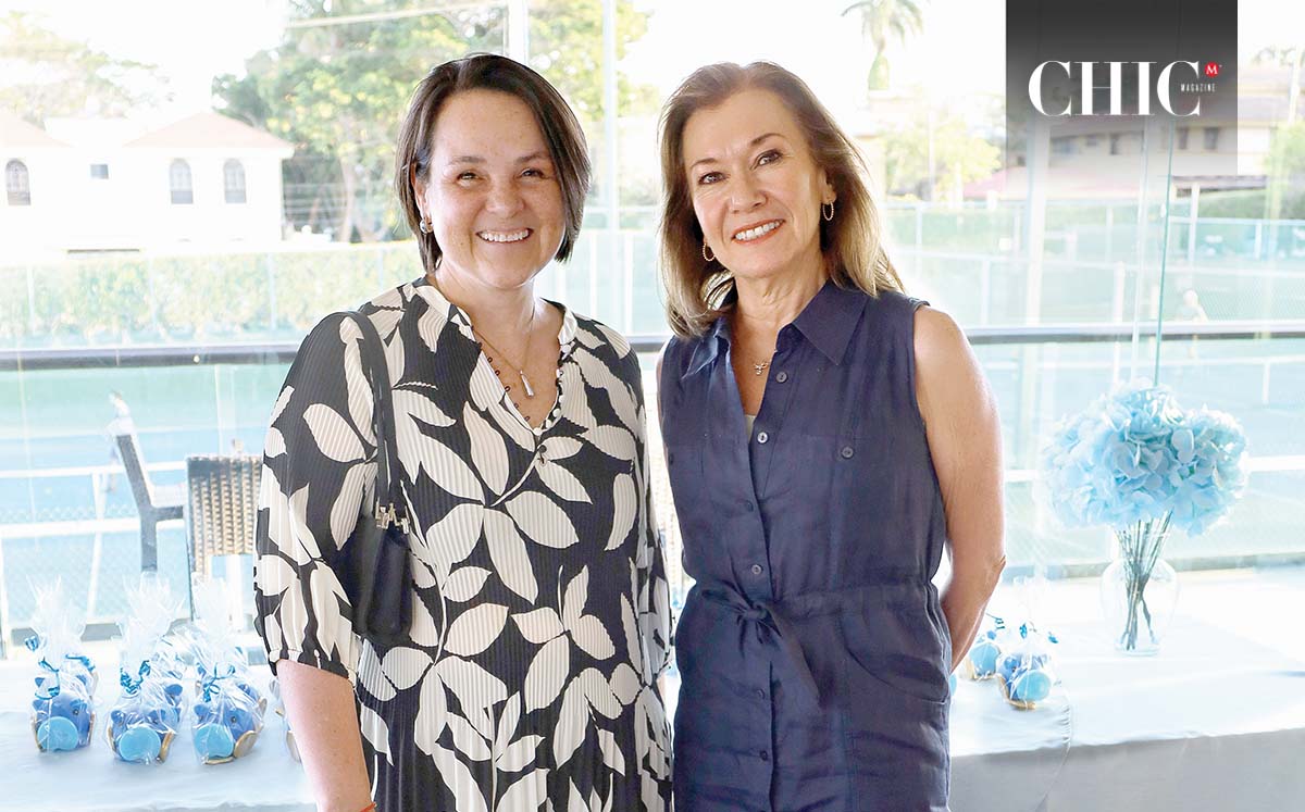 Aurora Zarzosa y Julieta Lara de Zambrano
