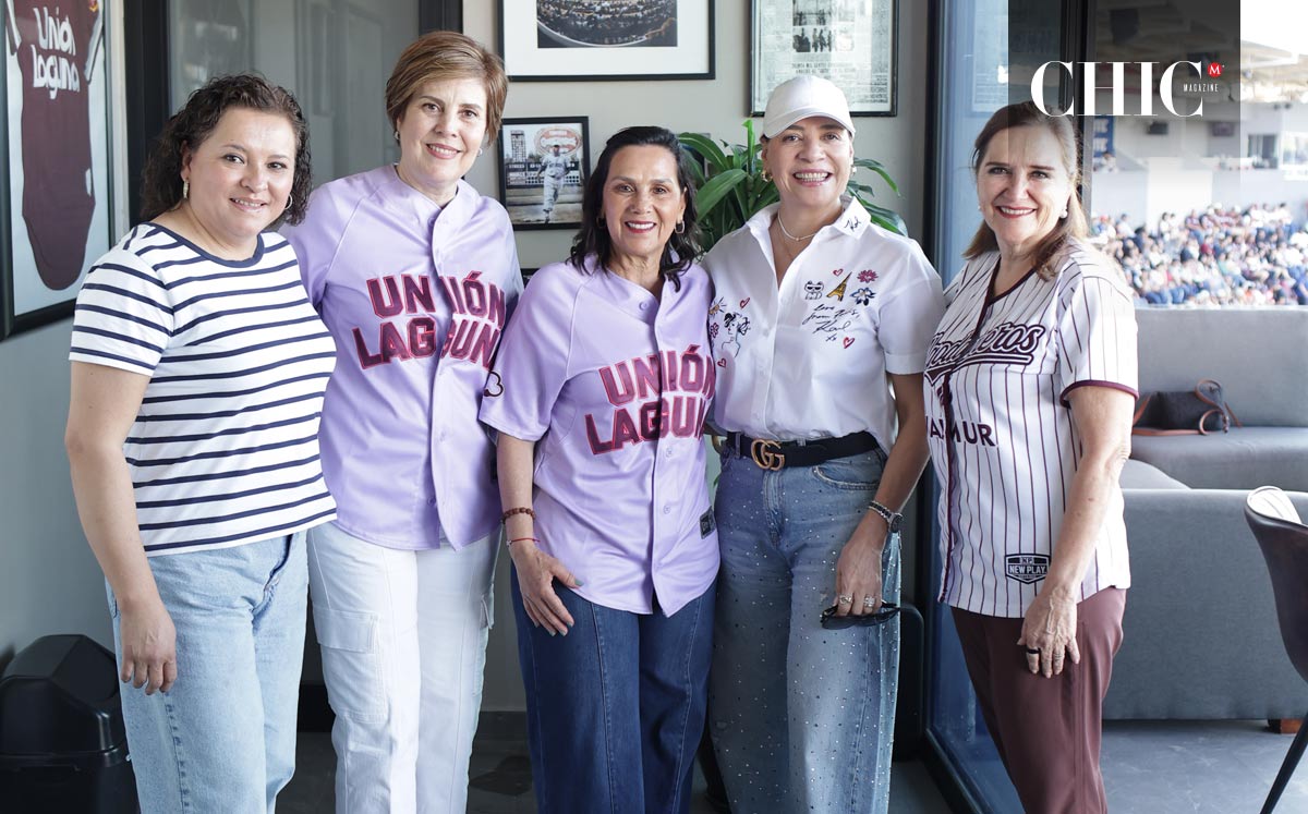 Denisse, Selina, Liliana, Martha y Cecilia