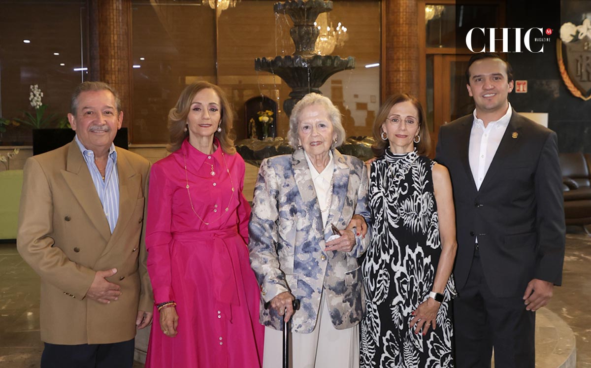 Jaime Gutiérrez, Ana Laura Martínez, Lourdes Rocha, Luz Elena Martínez y Miguel Gutiérrez