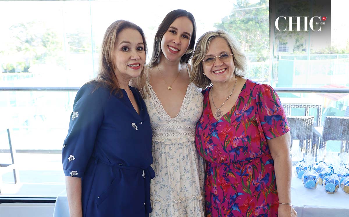 Martha Ortiz, Andrea Lozano y Roxana de la Huerta