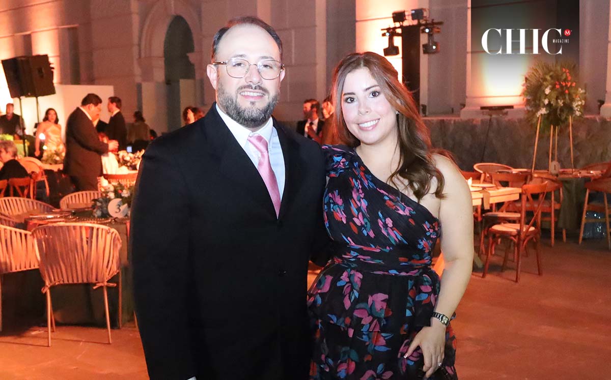 Rafael Benítez y Nora Martínez