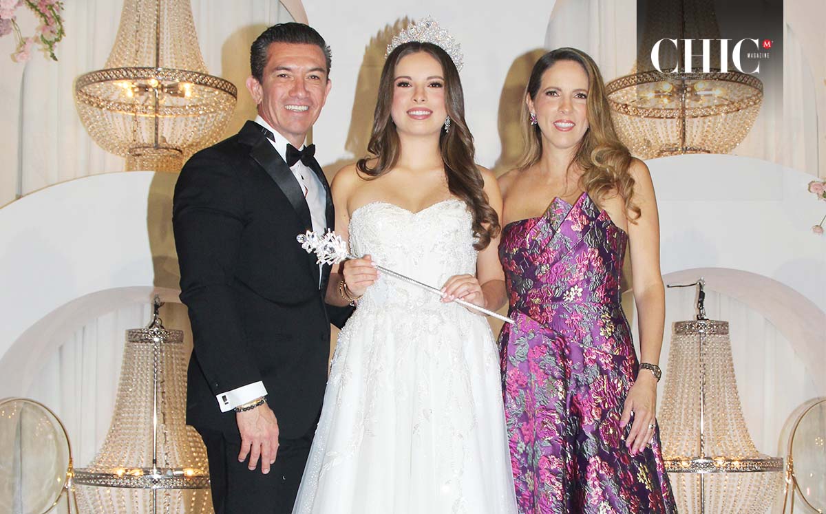 Roberto Casillas, Roberta Casillas y Fabiola Medrano