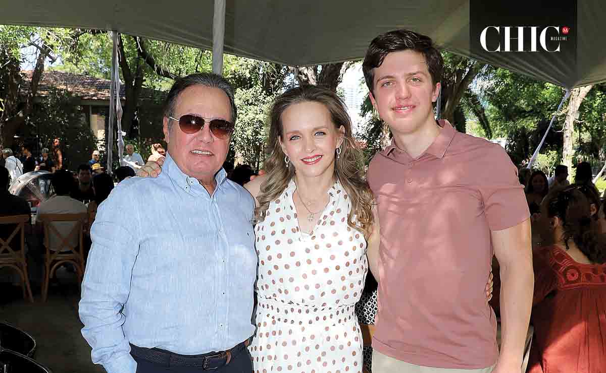 Gilberto Marcos, Cecilia Navarro de Marcos y Santiago Marcos