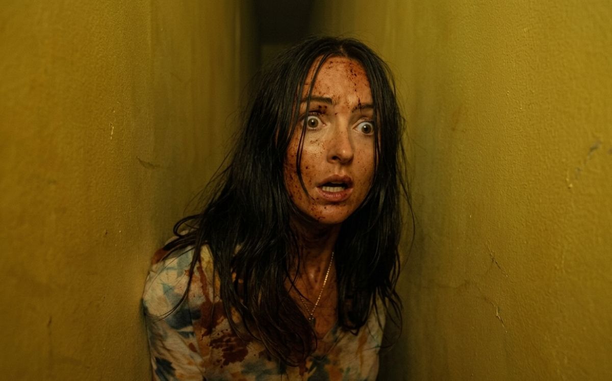 La película "Backrooms" ya tiene tráiler y de esto se trata (IA)