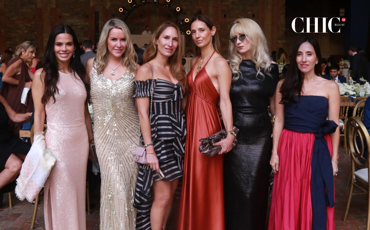 Nayeli Martínez, Mariana Otero, Daniela Garza, Marcela Igatua,  Claudia Fernández y Mariel Ayala