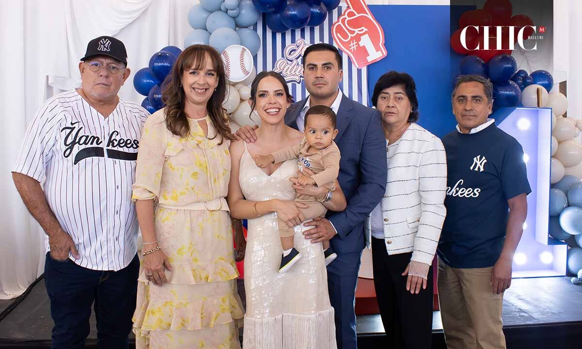 Gumersindo Hidalgo, Sofía Varela, Sofía Graciela Hidalgo, Jesús Agustín Zamora, Carmen Ruisánchez y Agustín Zamora