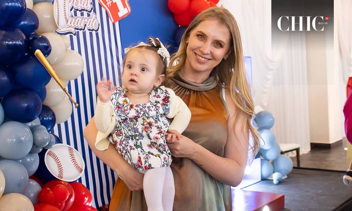 Helena Sofía Hidalgo y Mariana Cáncela