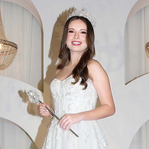 Roberta Casillas, nueva reina del Club Campestre 2026.